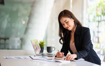 Should Your Hendersonville Business Make an LLC to S Corp Conversion This Tax Year?
